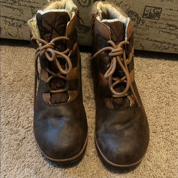 JBU by JAMBU Memory Foam 8.5 Lace Up Boots - Picture 2 of 5